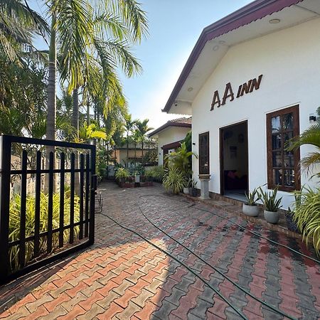 Aa Inn Trincomalee Buitenkant foto