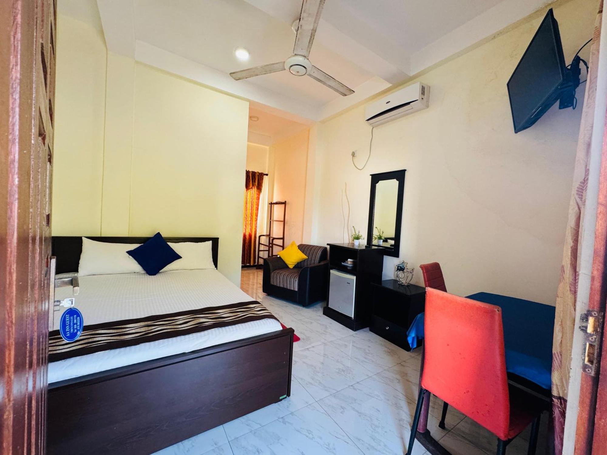 Aa Inn Trincomalee Buitenkant foto