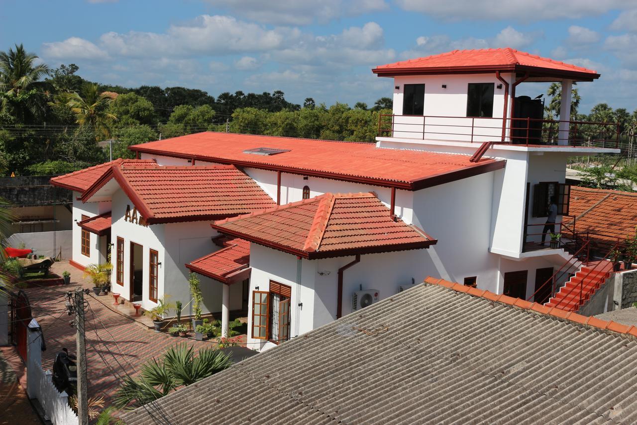 Aa Inn Trincomalee Buitenkant foto