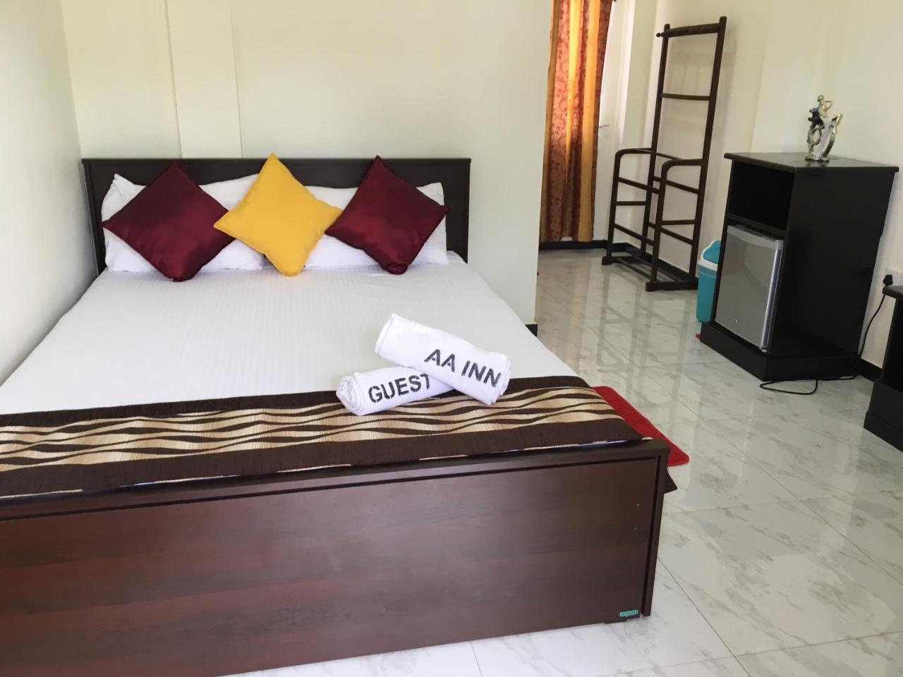 Aa Inn Trincomalee Buitenkant foto