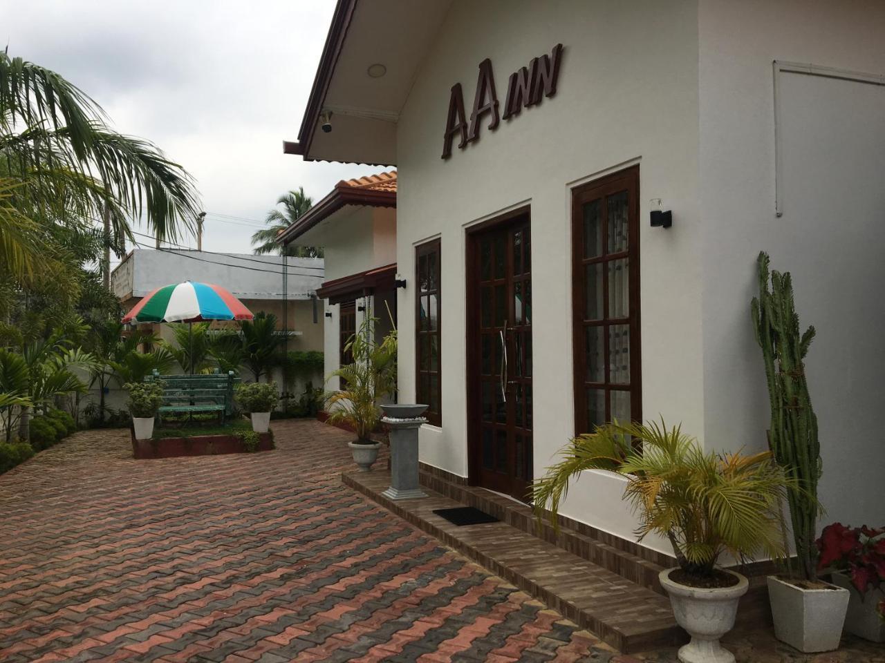 Aa Inn Trincomalee Buitenkant foto