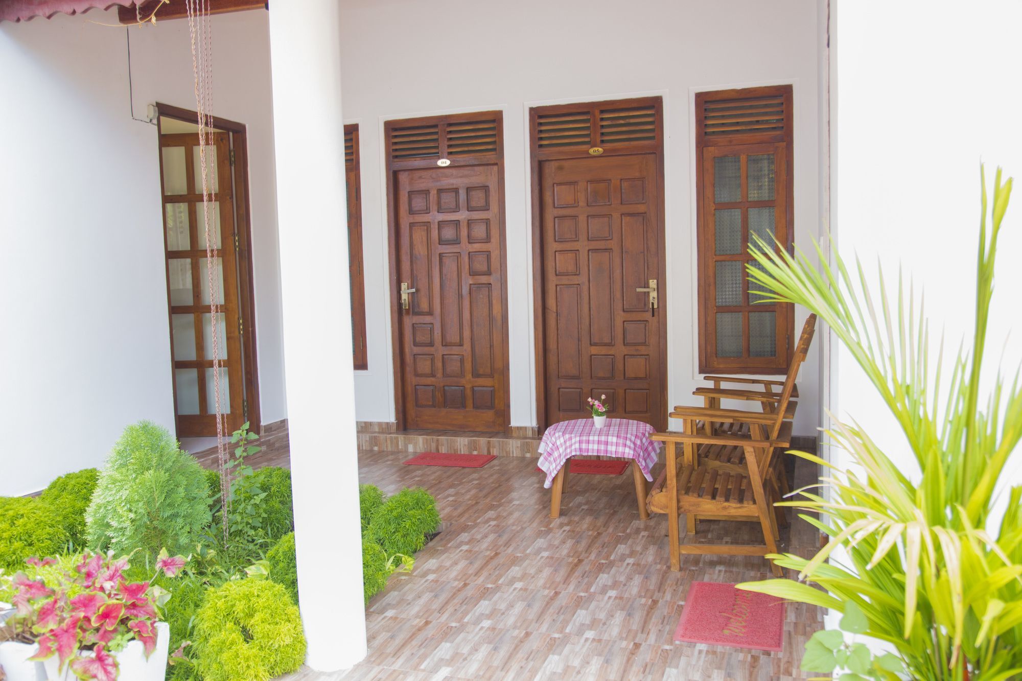 Aa Inn Trincomalee Buitenkant foto