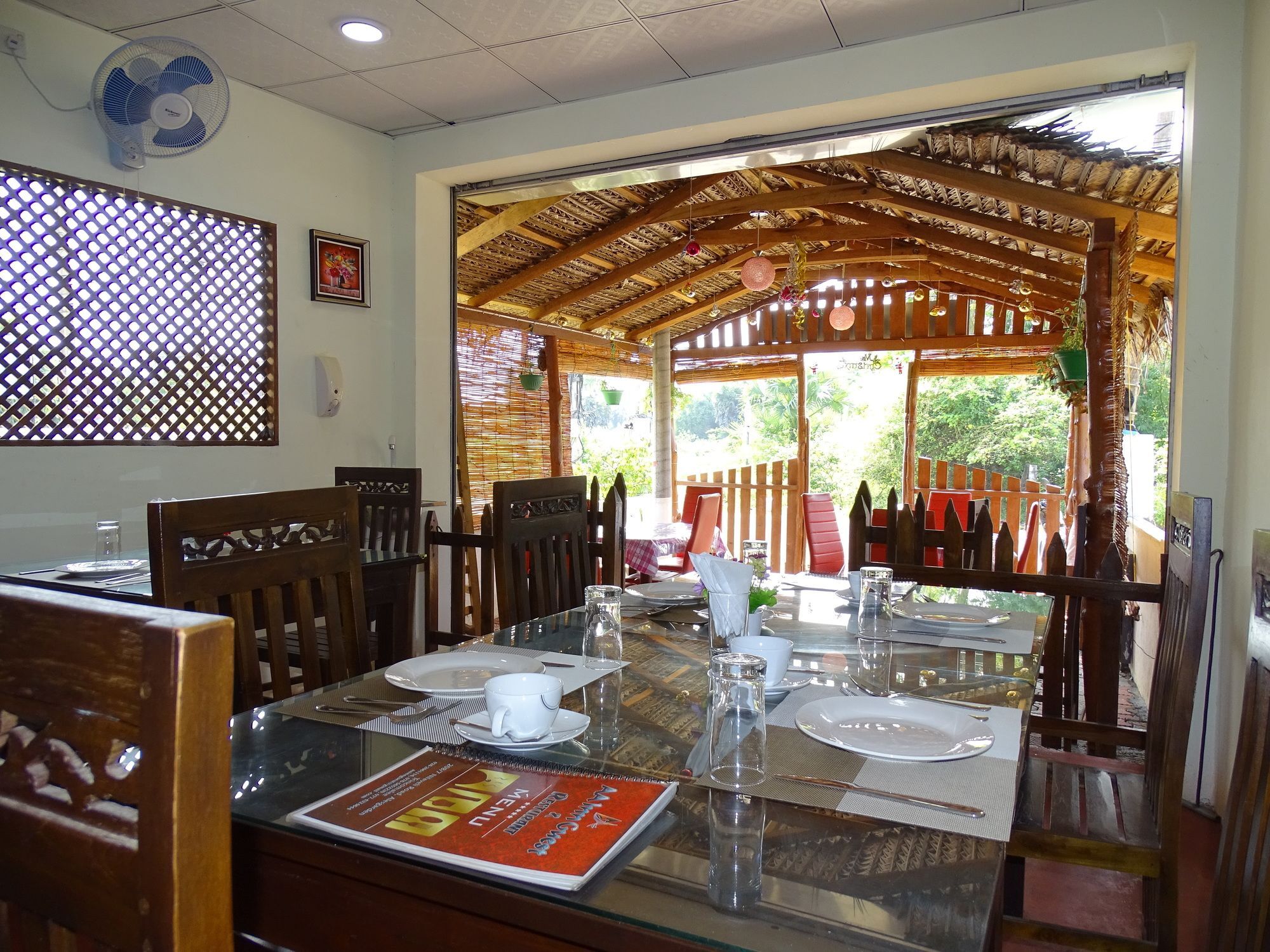 Aa Inn Trincomalee Buitenkant foto