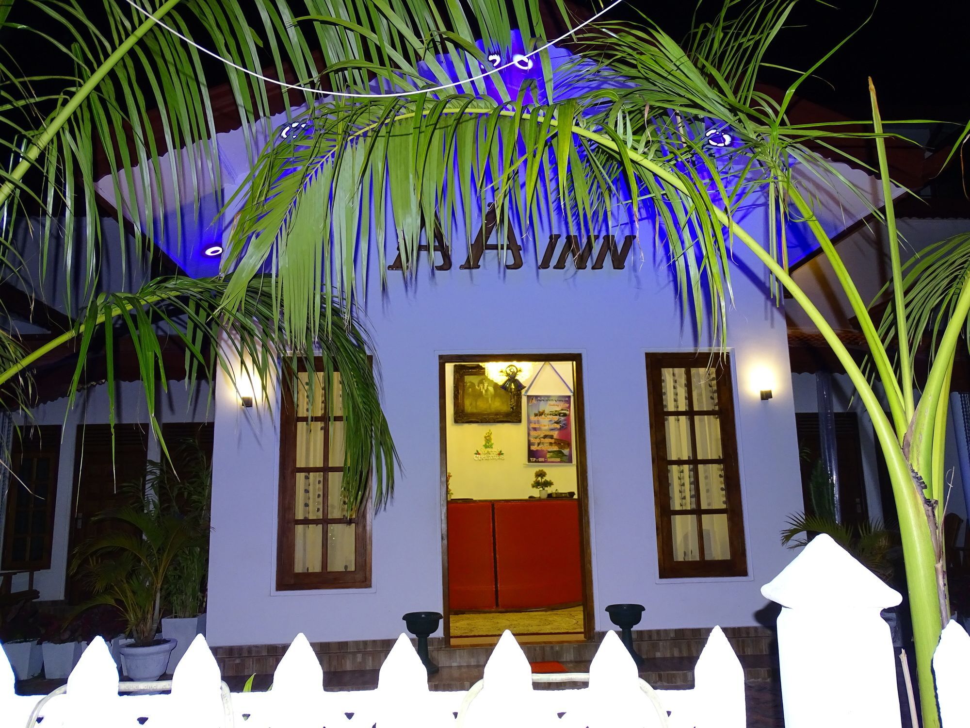 Aa Inn Trincomalee Buitenkant foto