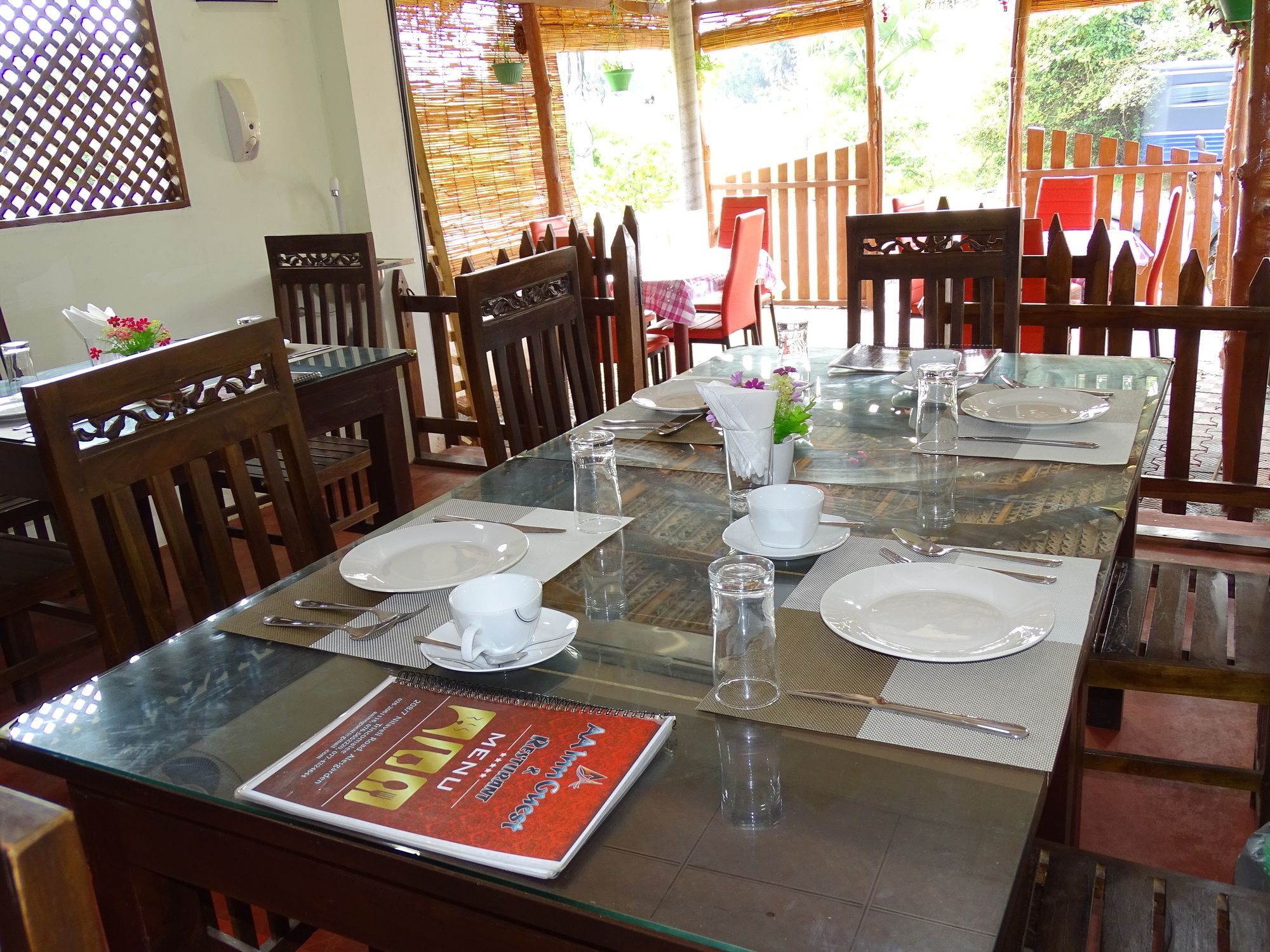 Aa Inn Trincomalee Buitenkant foto